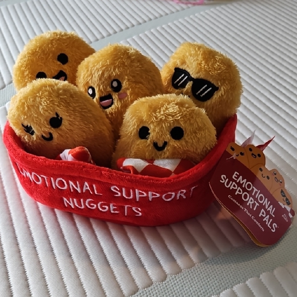 NWT Emotional Support Nuggets Plush Set